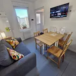 F2 5a Apartament