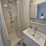 Apartament F2 5a *